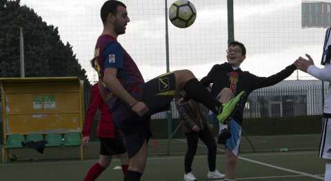 Bari, un calcio alla malattia: i piccoli pazienti oncologici si sfidano in un torneo 